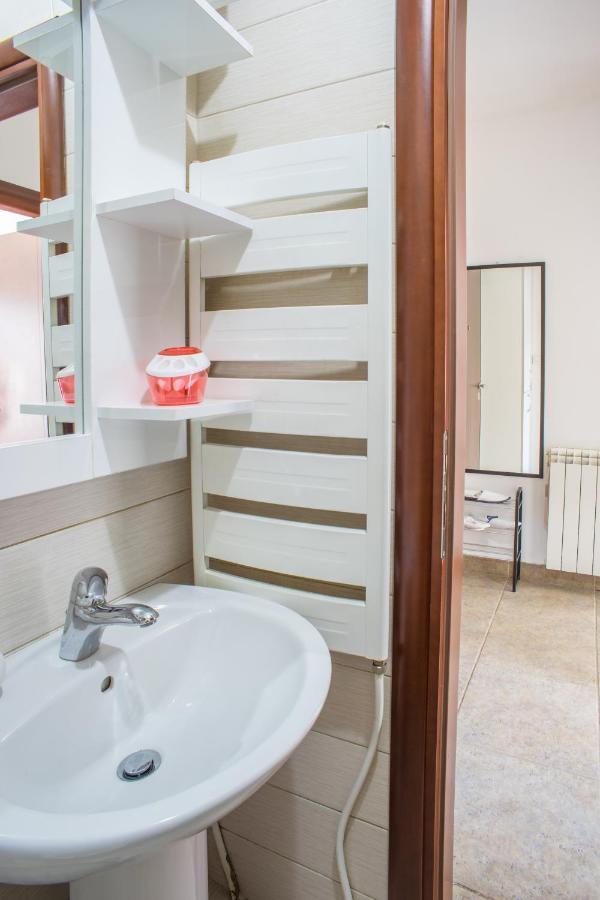 Gloria Apartman Жабляк Экстерьер фото