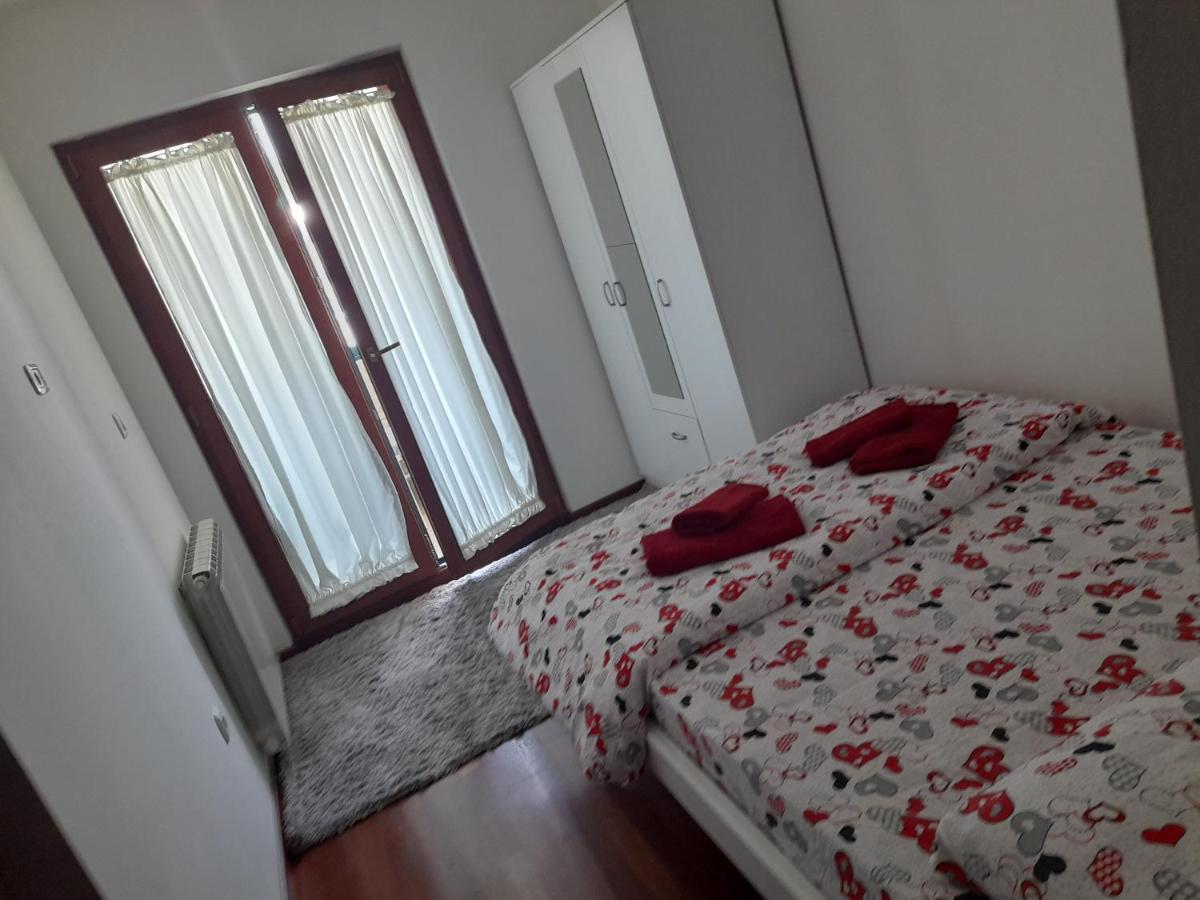 Gloria Apartman Жабляк Экстерьер фото